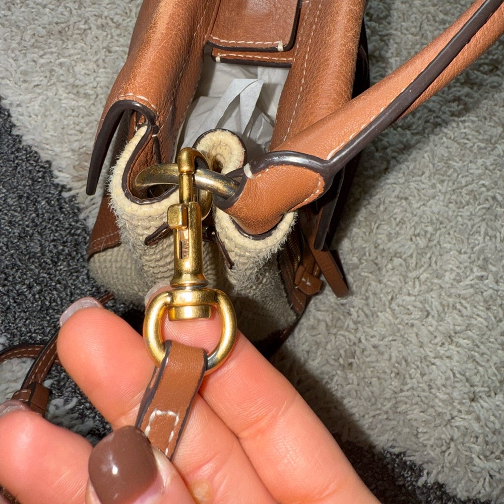 Tory Burch Half Moon straw crossbody bag purse Mini - Picture 15 of 16